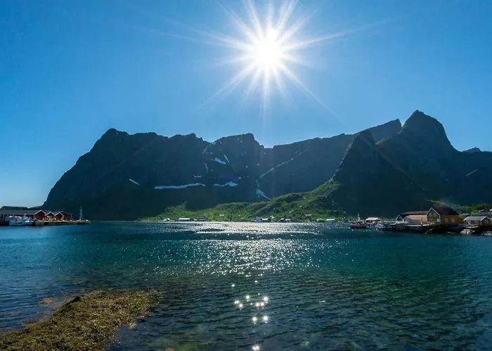 Reine Seaview Cabin