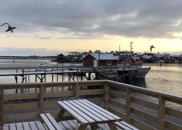 Reine Seaview Cabin